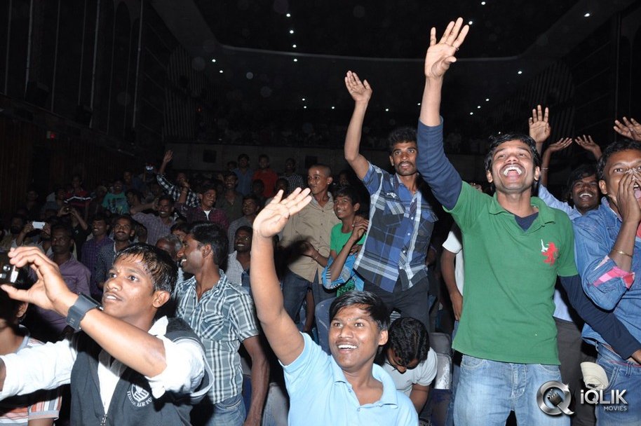 Pandavulu-Pandavulu-Tummeda-Team-Visits-Theatres-in-Hyderabad